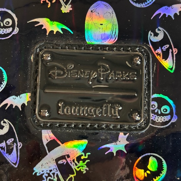 LOUNGEFLY DISNEY The Nightmare before Christmas Black Holographic Mini Backpack - Picture 6 of 12